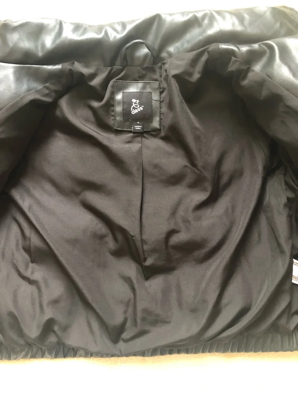 NEW Small ( 6/7) Kids Black Puffer Jacket - VERY Puffy. BOY GIRL . New no tags